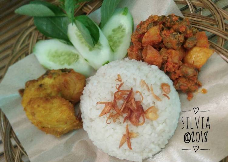 Nasi Uduk Betawi rice cooker (ala silvy)