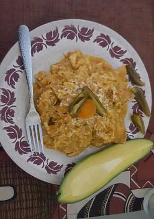 A picture of Nicaraguan-Style Chicken Chilaquiles.