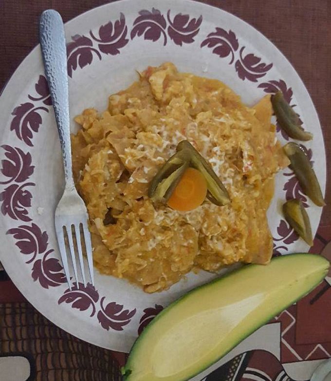 A picture of Nicaraguan-Style Chicken Chilaquiles.