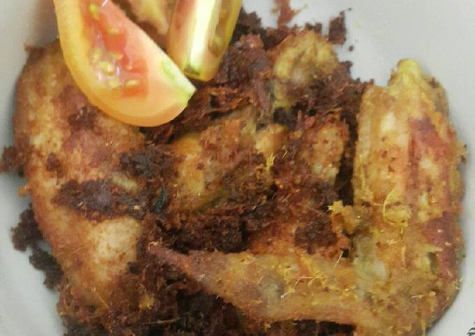 Ayam goreng lengkuas enak gurih