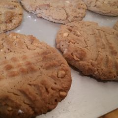 A picture of Peanut Butter Cookies.