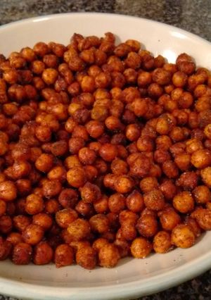 A picture of Toasted Chickpeas.