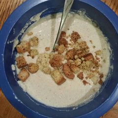 A picture of Cream Cheese Cauliflower Soup.