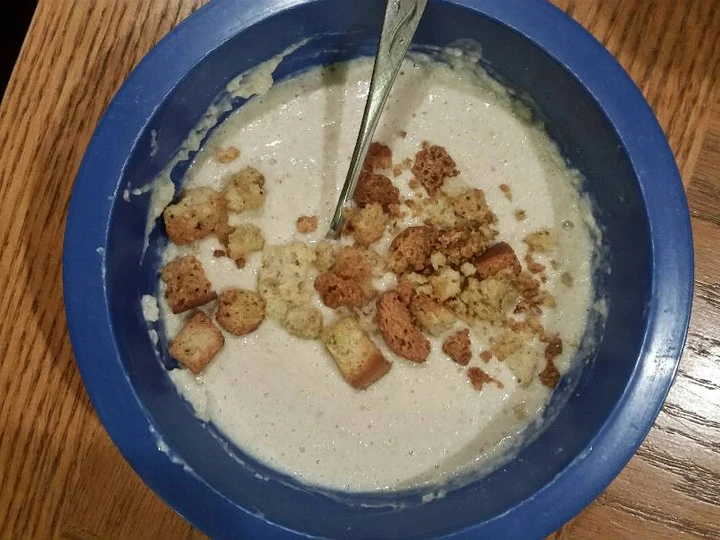 Easy Way Prepare Recipe Cream Cheese Cauliflower Soup that is Can Pamper Your Tongue, Really Delicious}