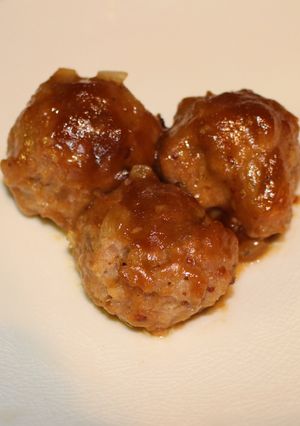 A picture of Bavarian Meatballs.