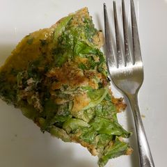 A picture of Green eggs, no ham.