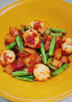 Foto resep Balado kentang telur puyuh