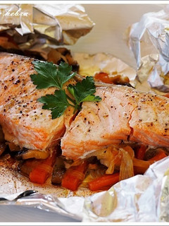 Una foto de Salmón en papillote