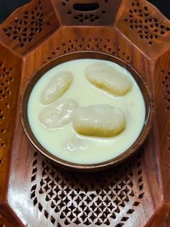 ক্ষীর গাইন্হা পিঠে (Kheer gaintha pithe recipe in Bengali) রেসিপির প্রধান ছবি