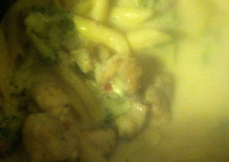 Steps to Make Homemade Chicken Alfredo Soup