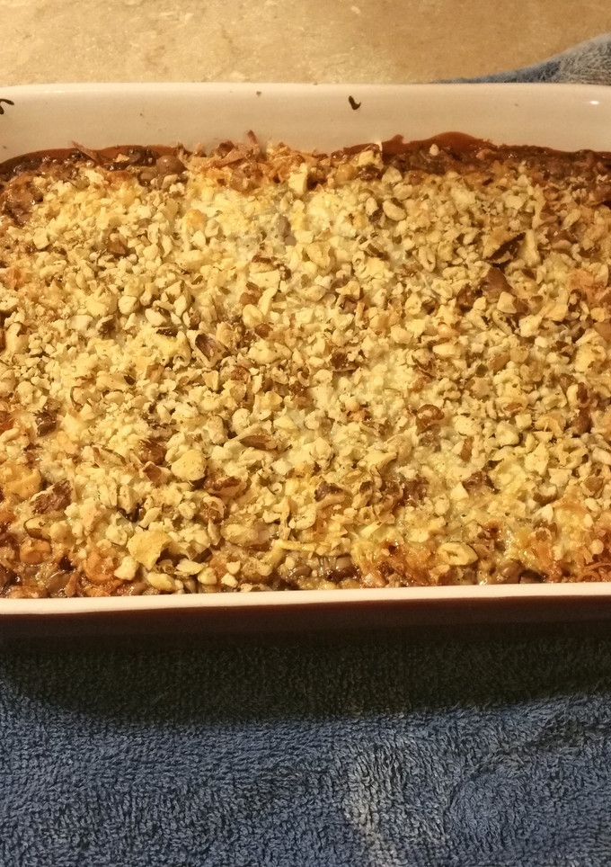A picture of 7 layer bars.