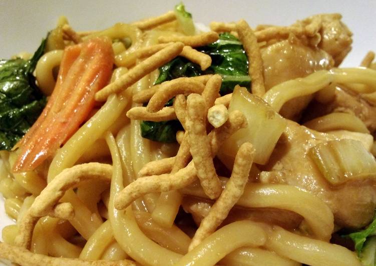 Recipe of Quick Chicken udon with garlic ginger sauce