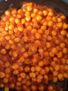 Una foto de Garbanzos con tomate