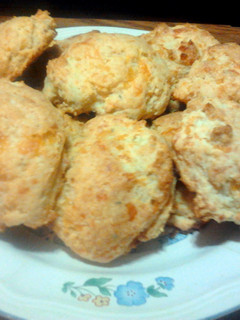 A picture of Dawn's chedder biscuits.