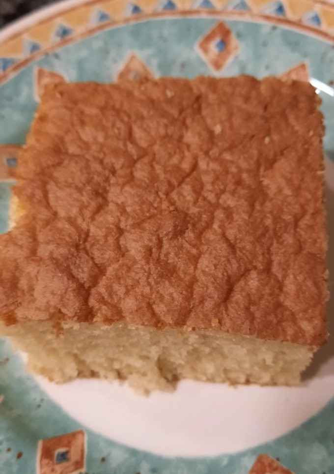 Una foto de Bizcocho casero (sabor limón)