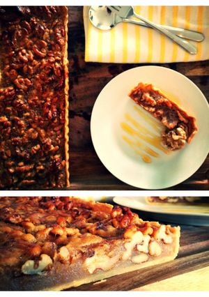 A picture of Caramel Walnut Tarts.