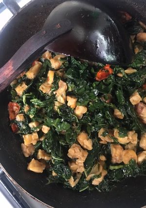 Foto resep Tumis Daun Singkong