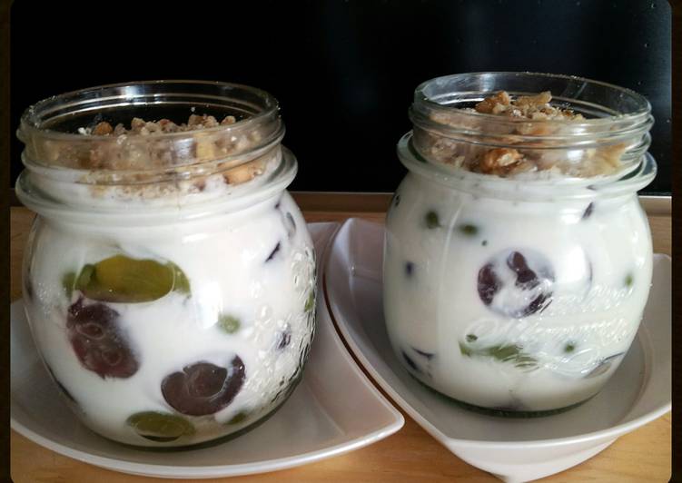 Recipe of Homemade AMIEs YOGURT with GRAPEs, Cereals &amp; Nuts