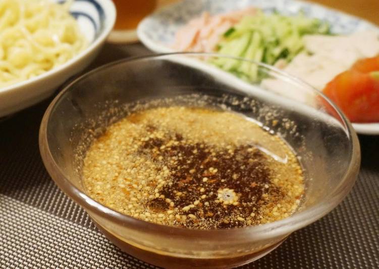 Simple Way to Make Ultimate Hiroshima-Style Tsuke-men Sauce