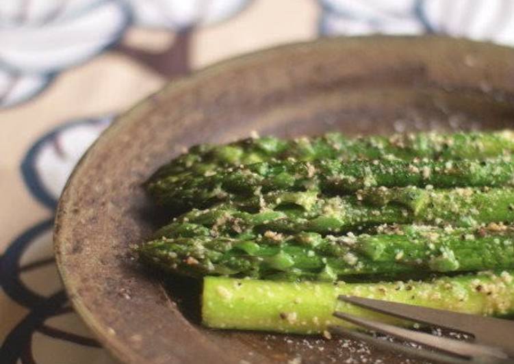 Asparagus Saute with Lots of Grated Cheese