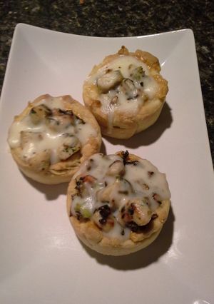 A picture of Chicken Vol au vent.