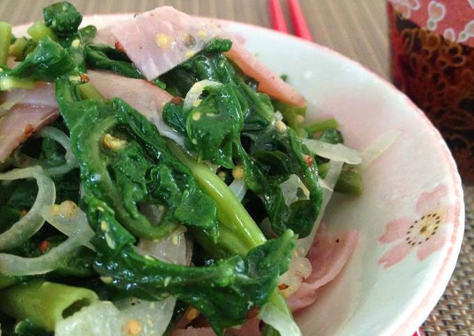 Recipe of Quick Water Spinach Ham and Onion Salad