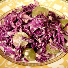 A picture of Colorful & Juicy Coleslaw.