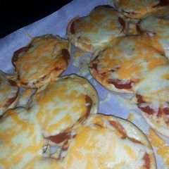 A picture of Homemade Turkey Bagel Bites.