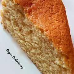 A picture of Eggless vanilla cake.