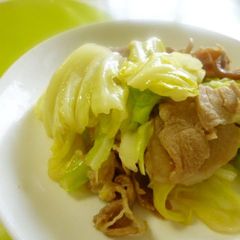 A picture of This Goes Well with Rice! Cabbage and Pork Miso Stir-Fry.