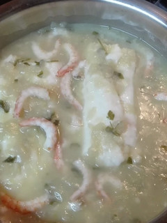 Una foto de Merluza en salsa verde con gambas. Thermomix