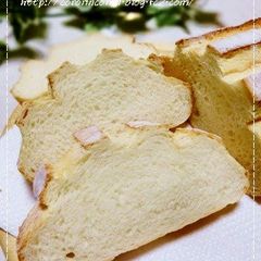 A picture of Fluffy Rice Flour Milky Hearth Bread.