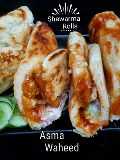 A picture of Chicken tikka shawarma.