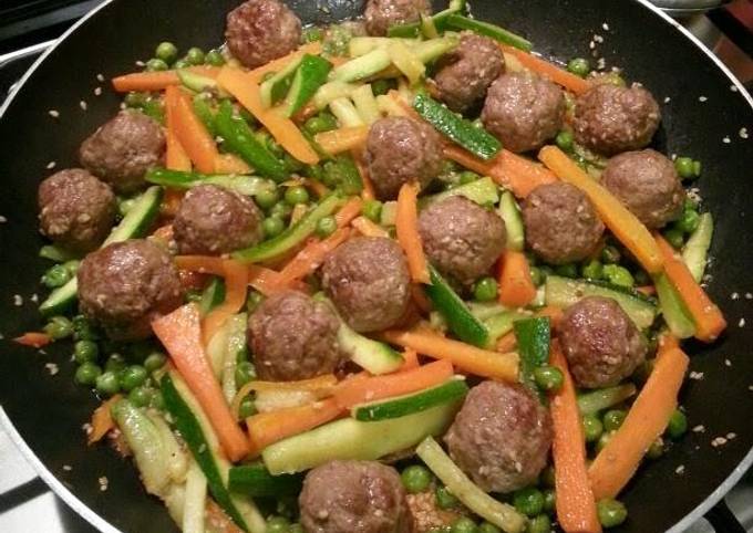 Steps to Prepare Speedy Piazza&#39;s meatballs and vegetables