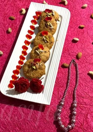 A picture of Rajasthani Mawa Kachori.