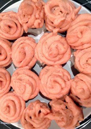A picture of Strawberry Icing.