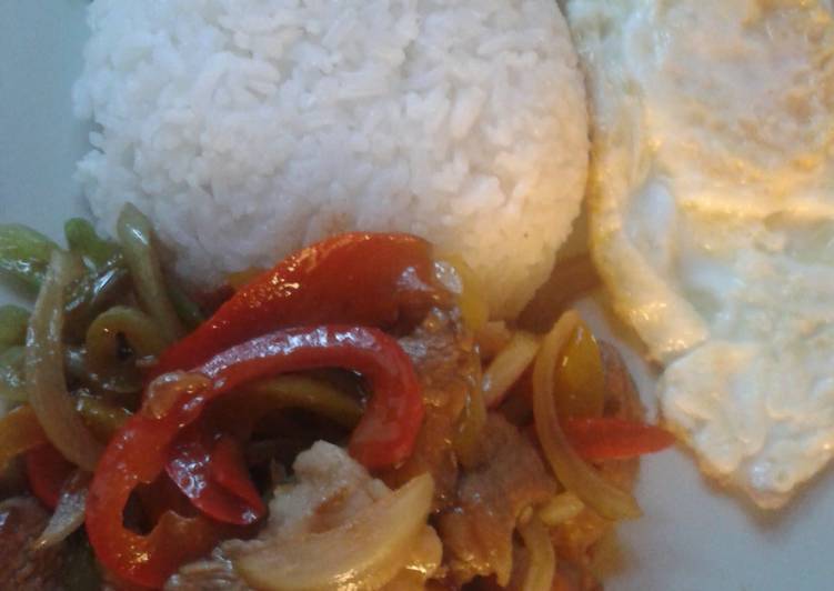 Everyday of Mhu pad prik rad kowe, stir fry pork in on rice