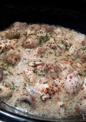 A picture of Ranch Chicken & Mushrooms.