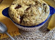 Une photo de bowl cake banane