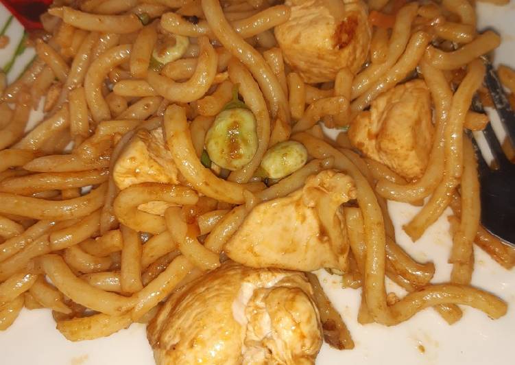 Easiest Way to Make Any-night-of-the-week Spicy chicken udon noodles