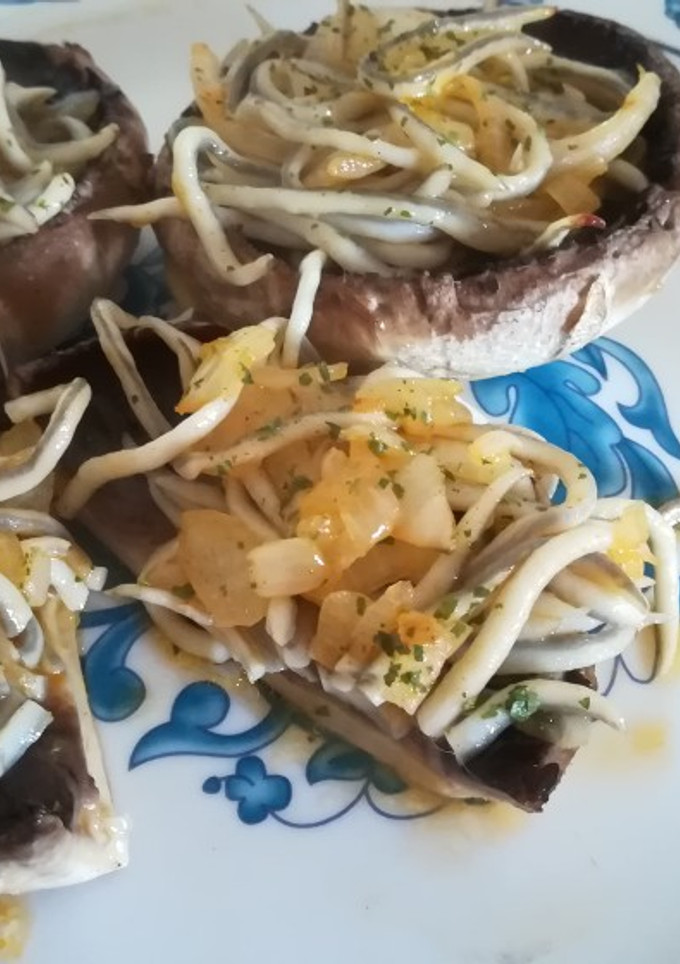 Una foto de Champiñones rellenos