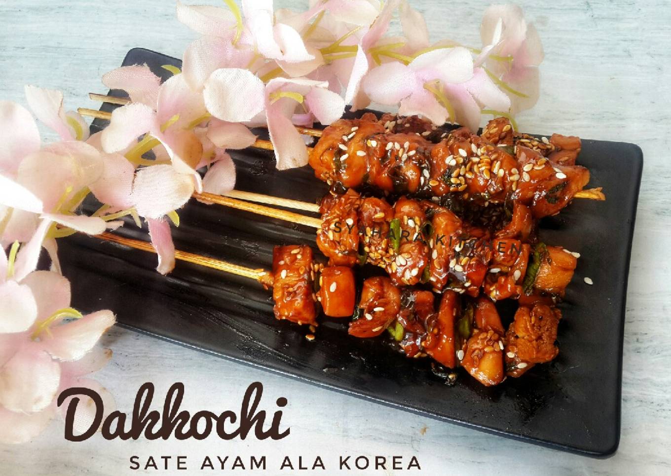 8 ~ 4 Dacckochi Sate Ayam Ala Korea