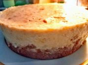 Una foto de kuchen con leche condensada