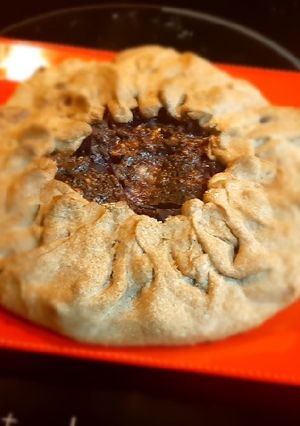 Foto di Quiche svuotafrigo con cavolo viola