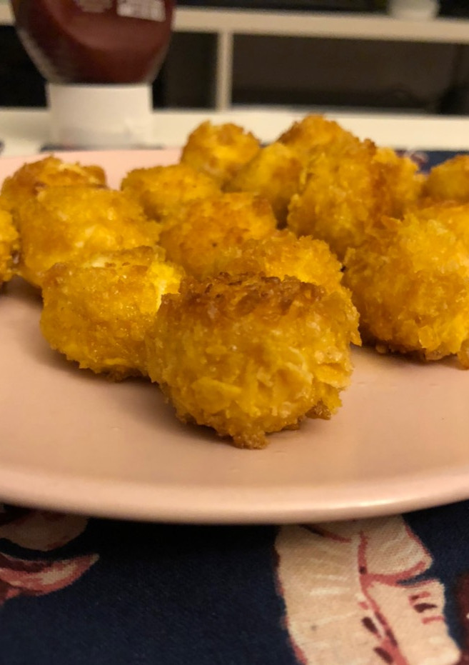 Una foto de Bolitas de mozzarella 🤩🧀