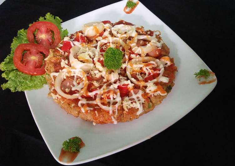 Resep Pizza Mie - #CreativeYouthEM, Enak Banget