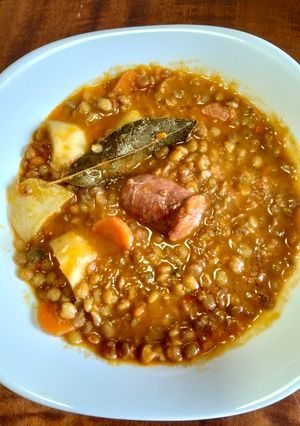 Una foto de Lentejas estofadas con chorizo