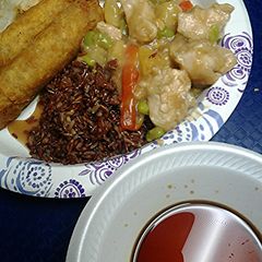 A picture of Honey cashew chicken.