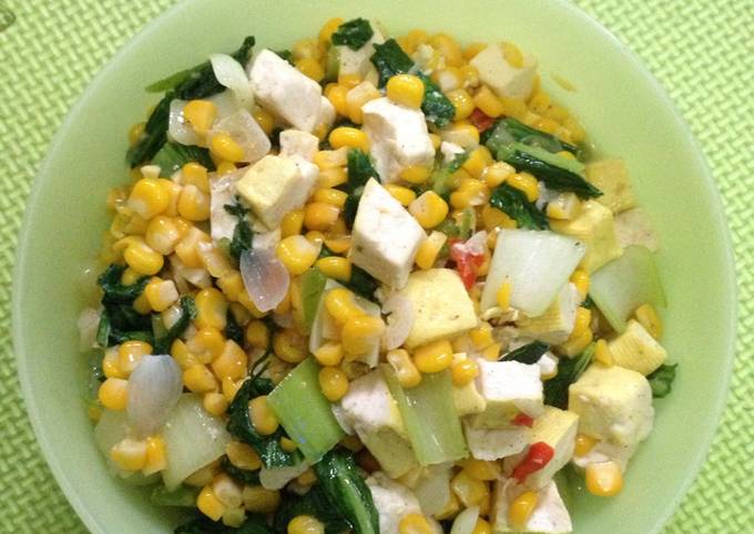 Bagaimana Menyiapkan Tumis Jagung Tahu Pokcoy, Lezat