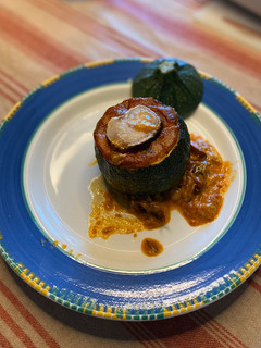 Una foto de Calabacín relleno de atún y queso de Cabra